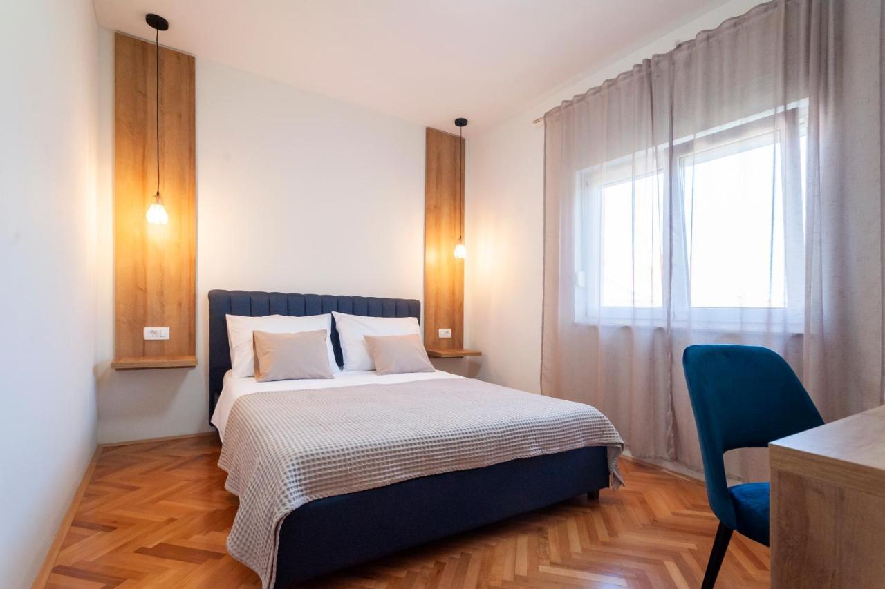Villa Latica Dicmo Kültér fotó