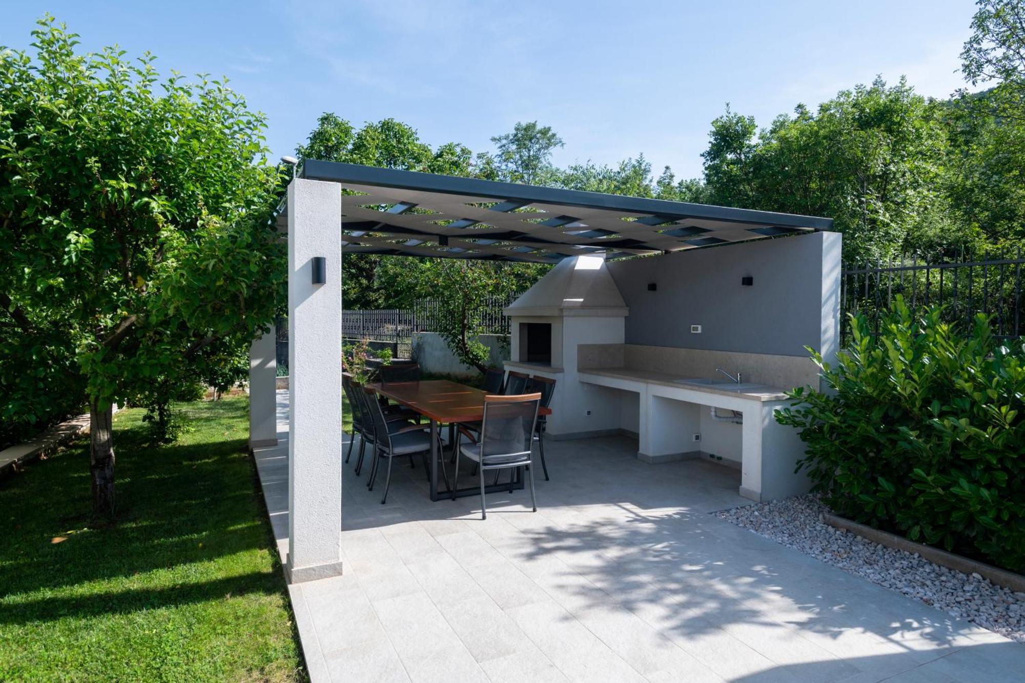 Villa Latica Dicmo Kültér fotó